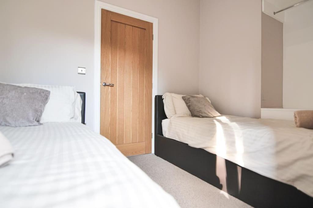 Hoxne - Sunflower With Private Hot Tub Vakantiehuis